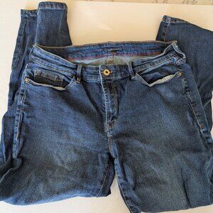 Tommy Hilfiger Tapered Ankle Medium Dark Wash Jeans 10